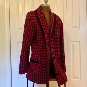 Weekenders Vintage 80s Fuchsia and Black Houndstooth Blazer